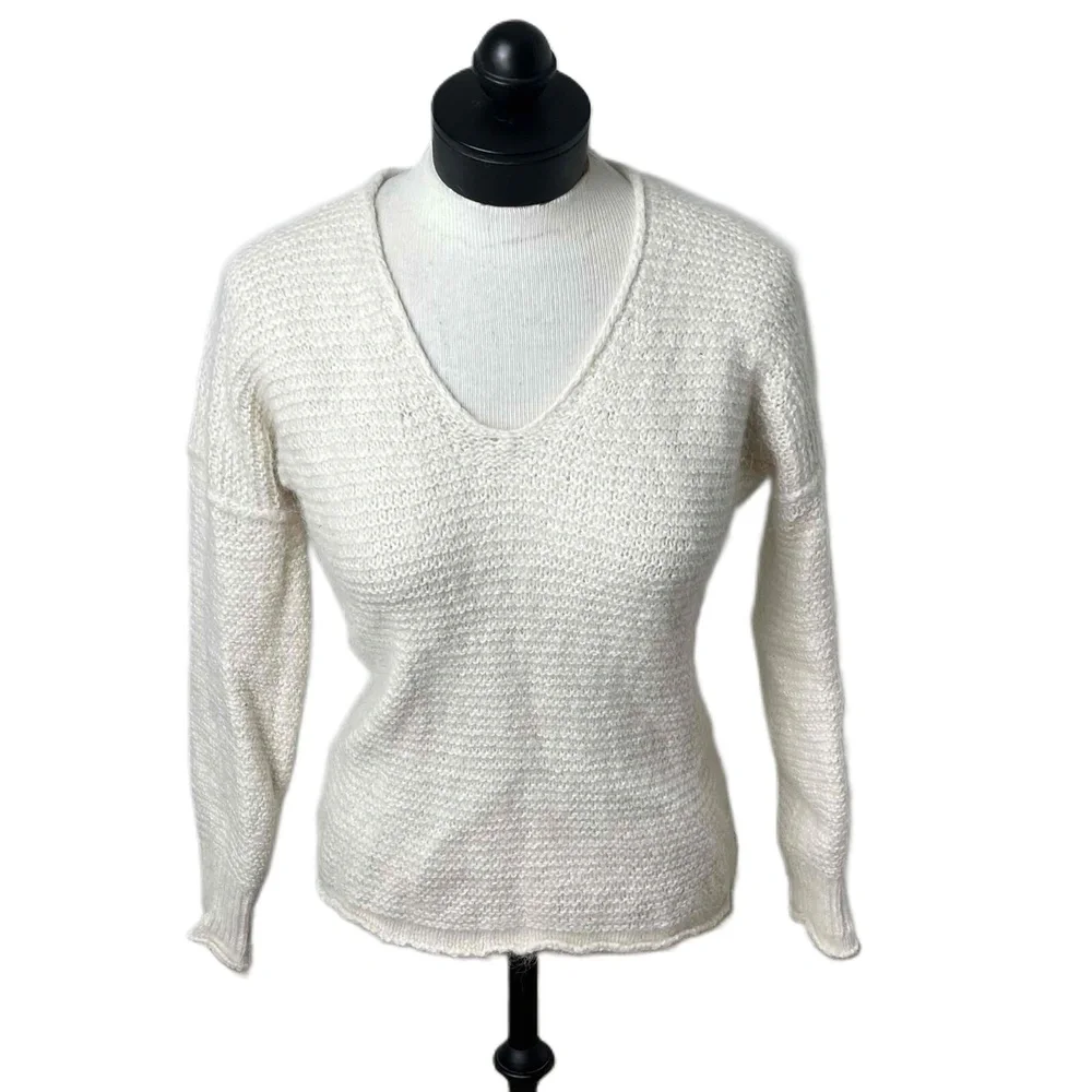 Free People All Mine Cream Alpaca Wool‎ V Neck Long Sleeve Tight Knit Sweater XS